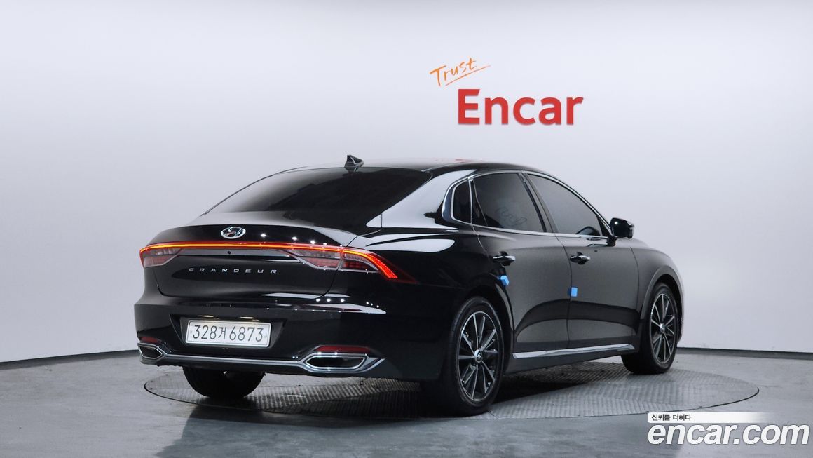 Hyundai Grandeur 2021