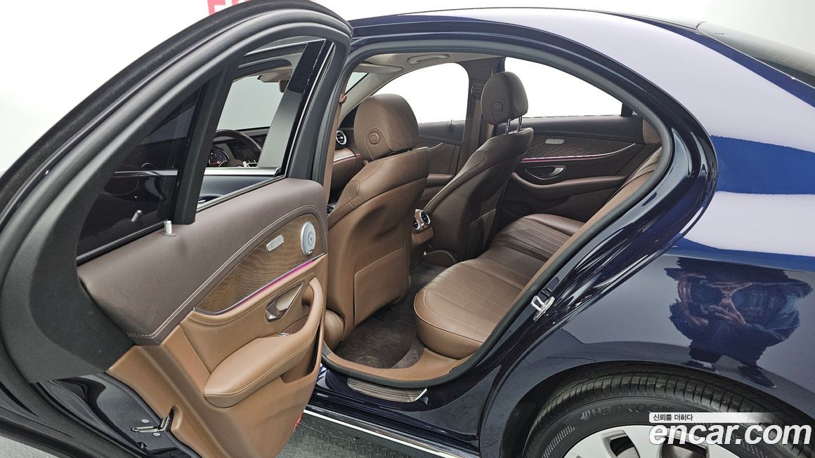 Mercedes-Benz E-Class 2019