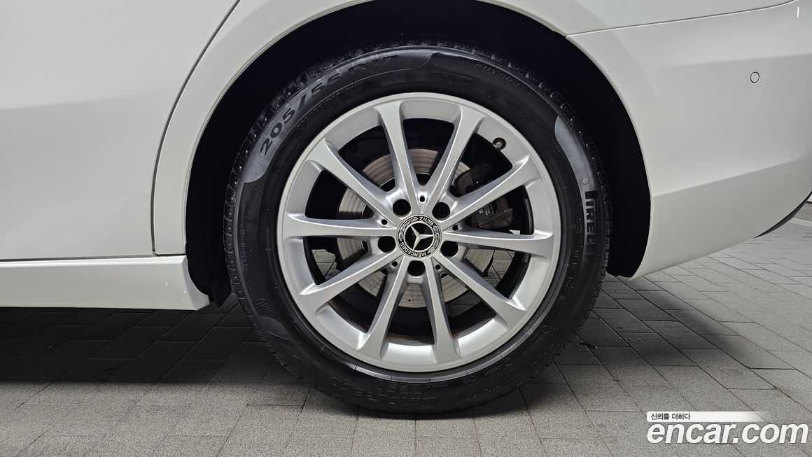 Mercedes-Benz A-Class 2020