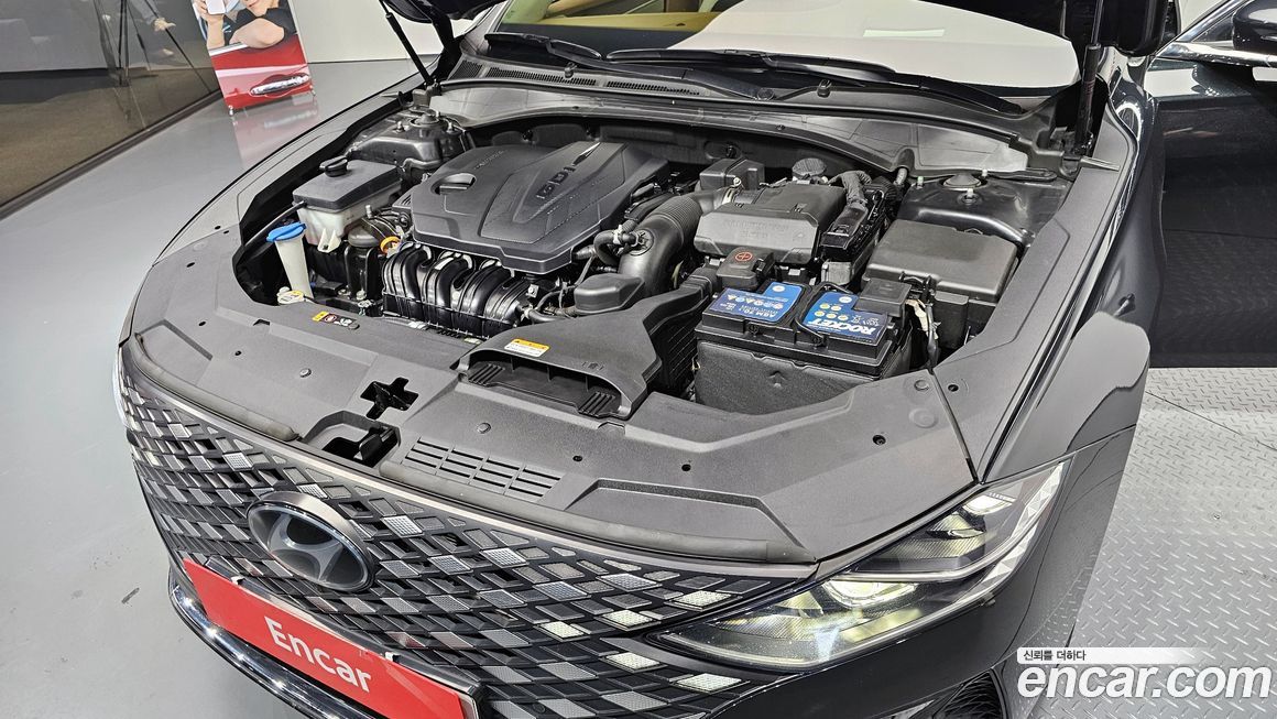 Hyundai Grandeur 2021