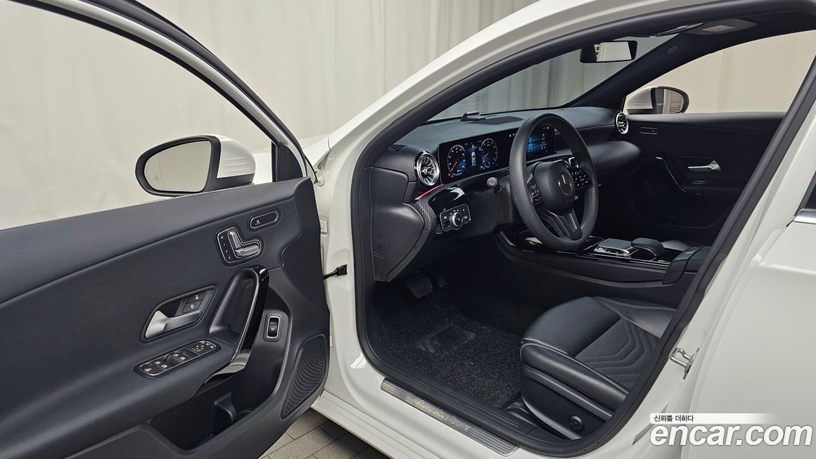 Mercedes-Benz A-Class 2020