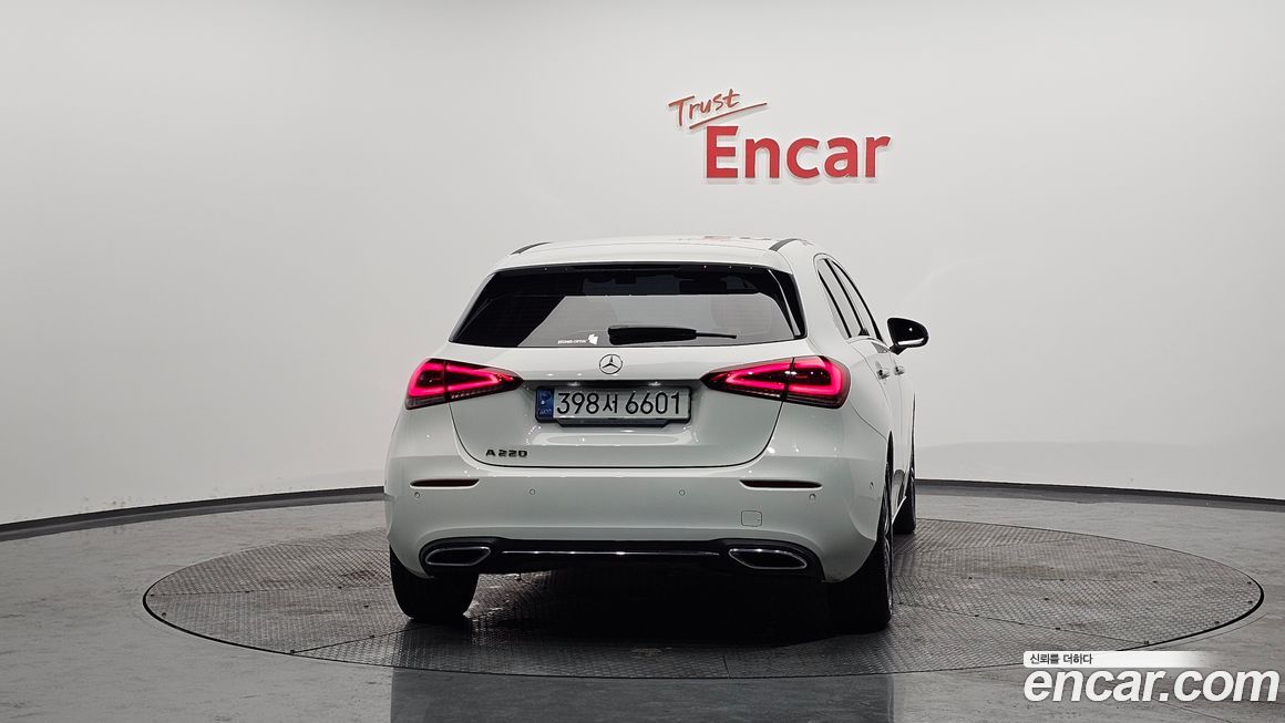 Mercedes-Benz A-Class 2021