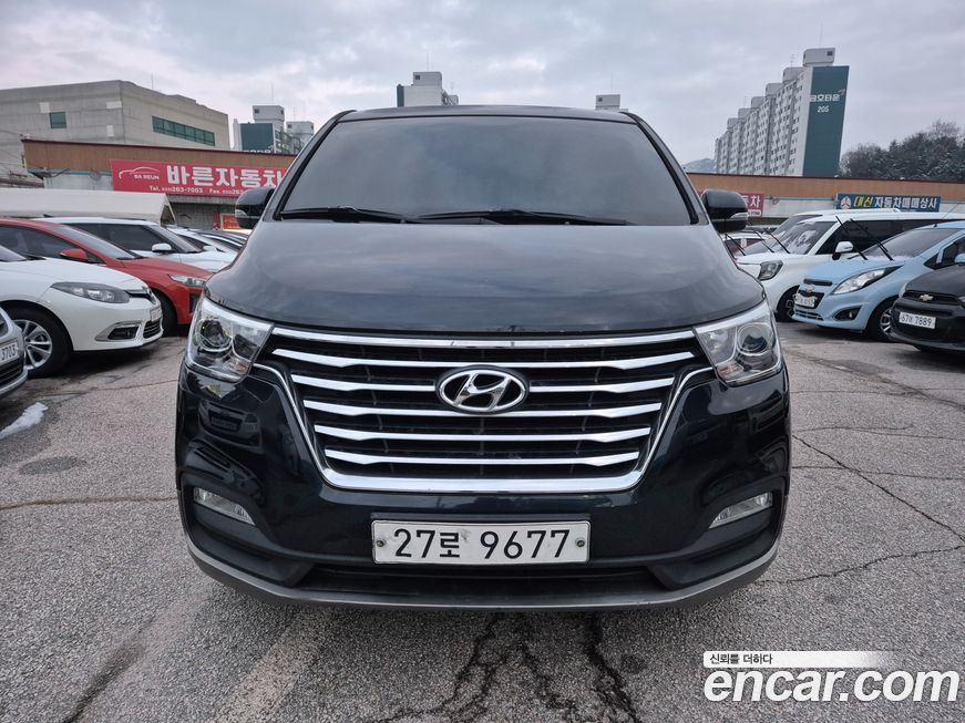 Hyundai Starex 2019