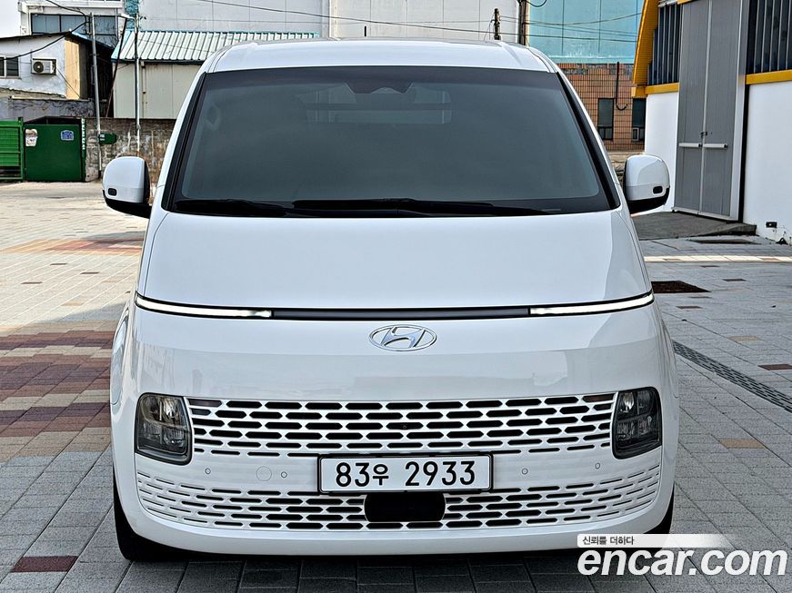 Hyundai Staria 2022