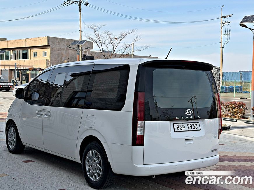 Hyundai Staria 2022