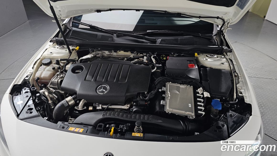 Mercedes-Benz A-Class 2021