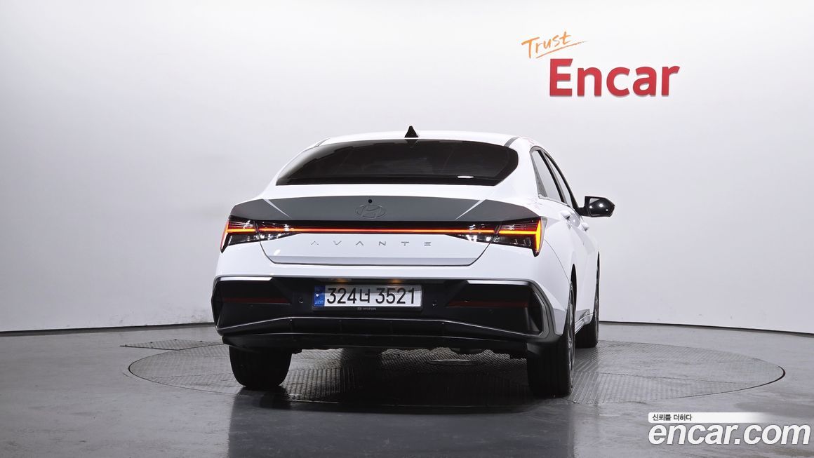 Hyundai AVANTE 2024