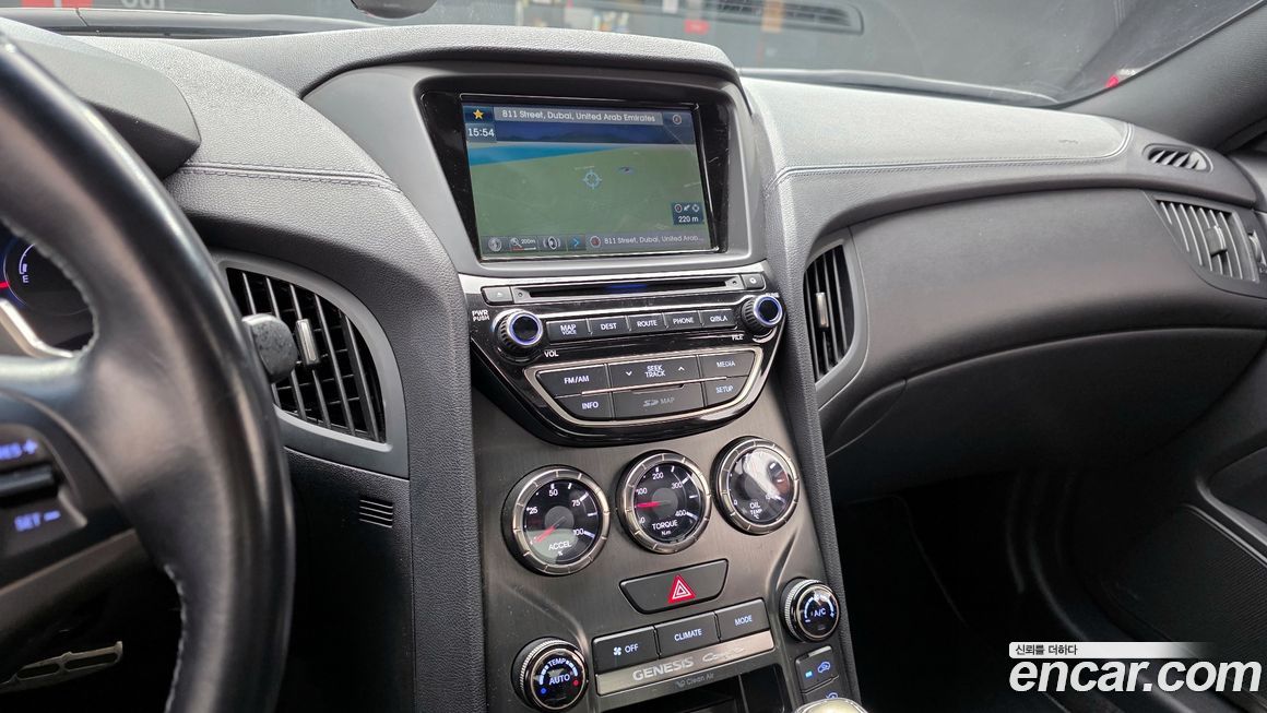 Hyundai Genesis 2015