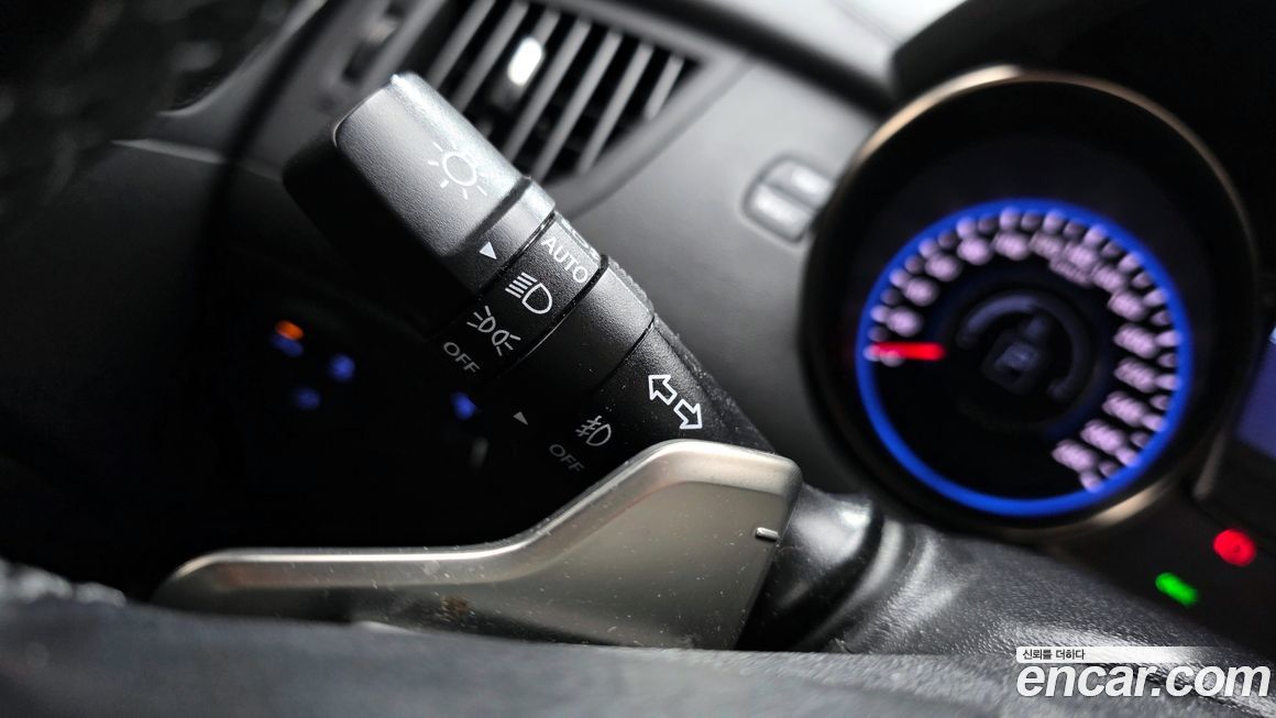 Hyundai Genesis 2015