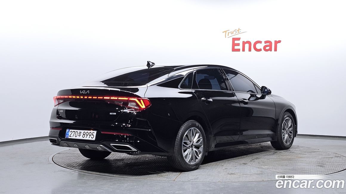 Kia K5 2023