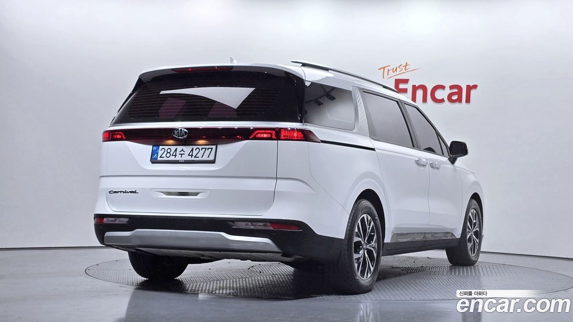 Kia Canival 2021