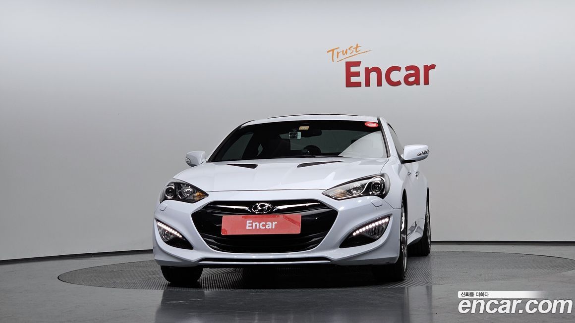 Hyundai Genesis 2015