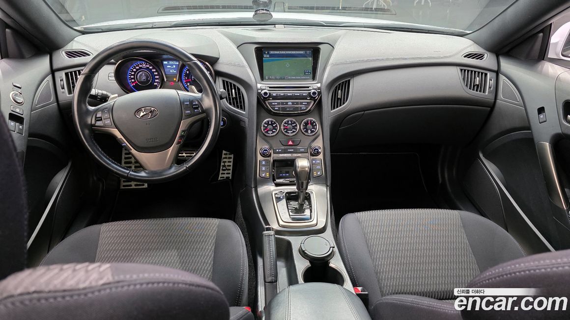 Hyundai Genesis 2015