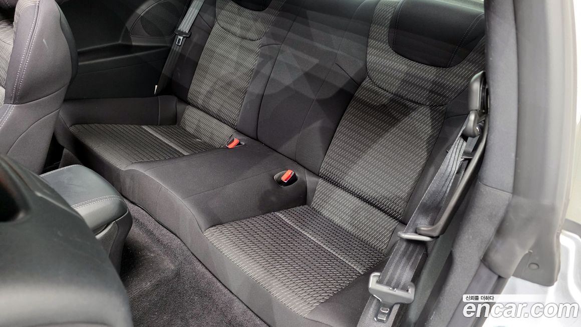 Hyundai Genesis 2015