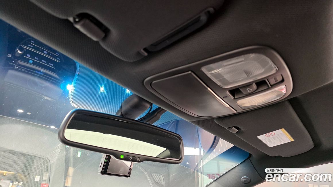 Hyundai Genesis 2015