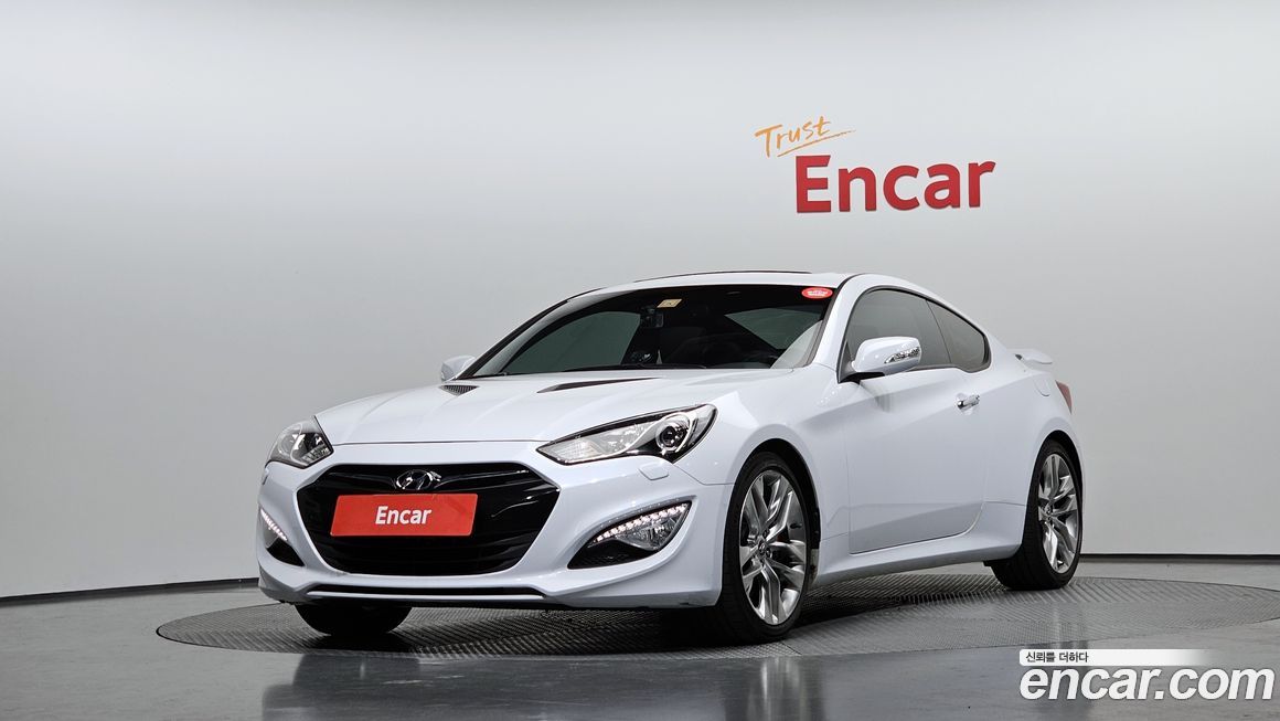 Hyundai Genesis 2015