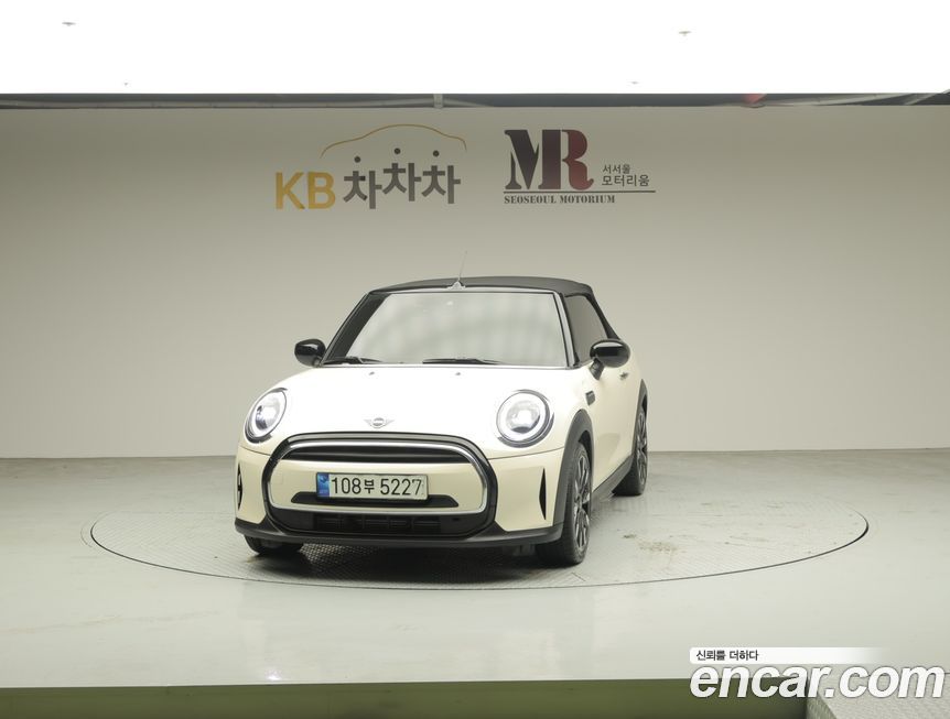 Mini Cooper Convertible 2022