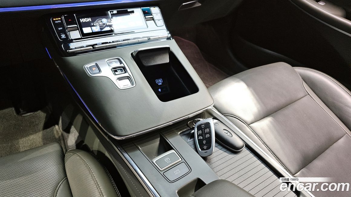 Hyundai Grandeur 2022