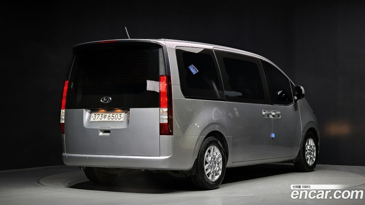 Hyundai Staria 2022
