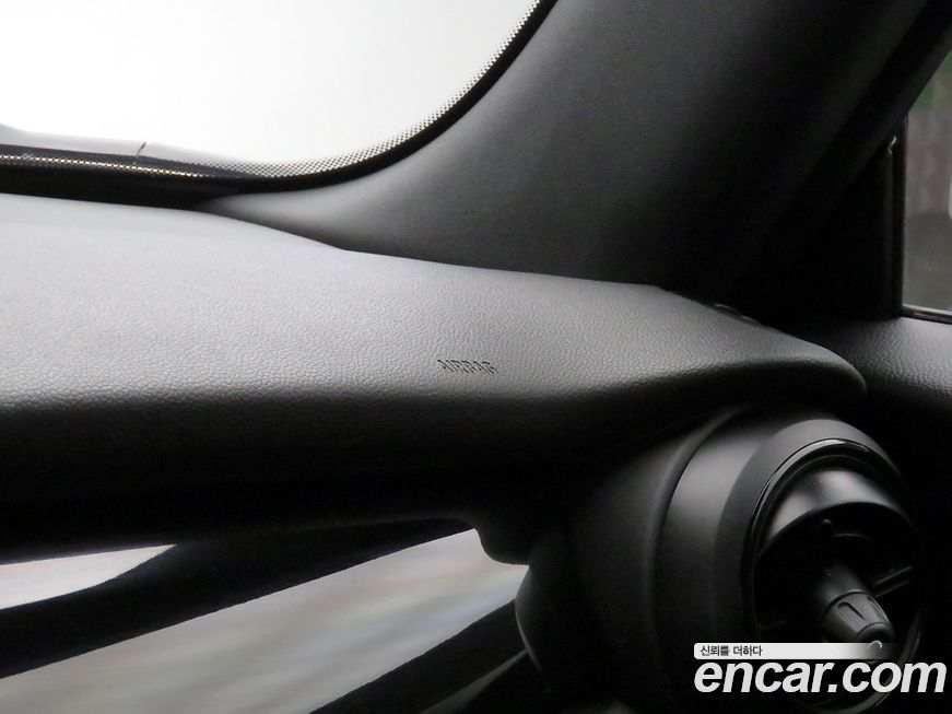 Mini Cooper Convertible 2022