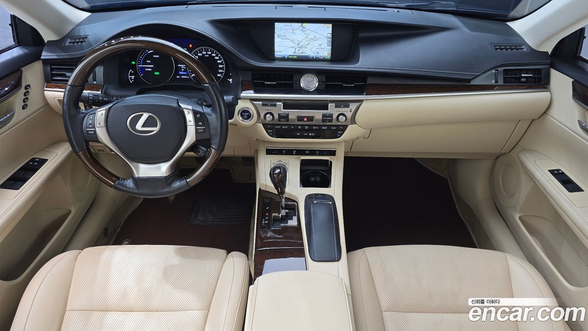 Lexus ES 2015