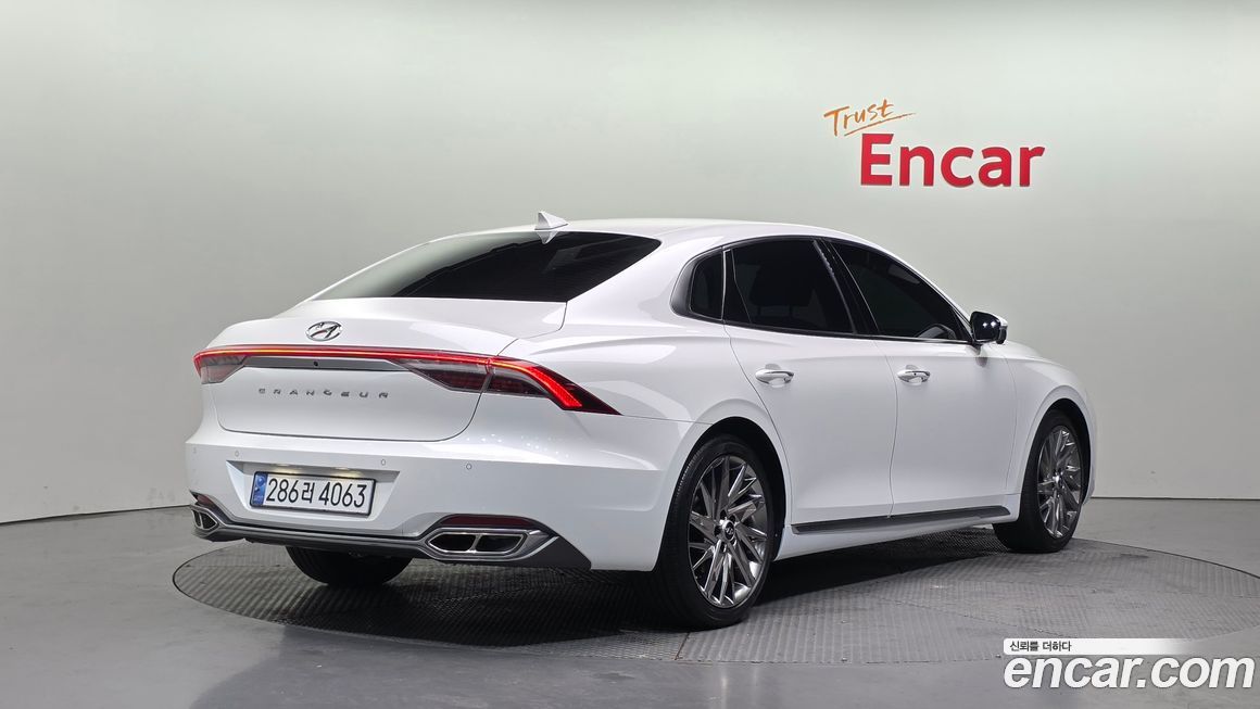 Hyundai Grandeur 2022