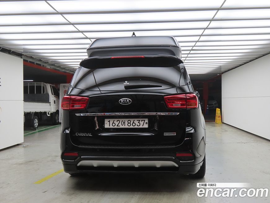 Kia Canival 2020
