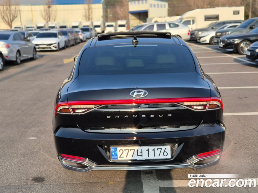 Hyundai Grandeur 2022