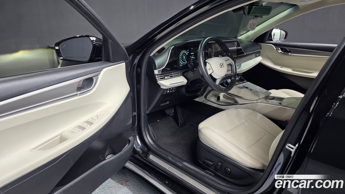 Hyundai Grandeur 2022