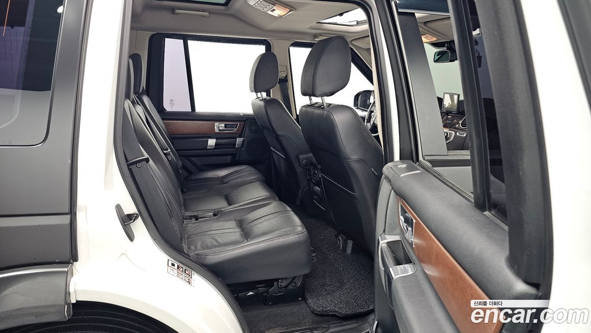 Land Rover Discovery 2016