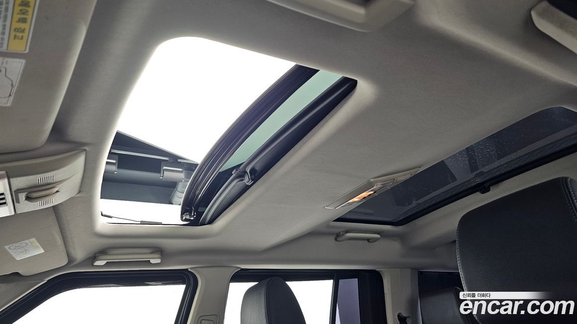 Land Rover Discovery 2016