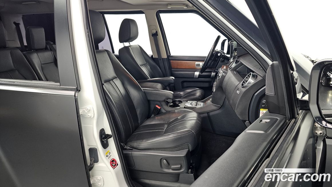 Land Rover Discovery 2016