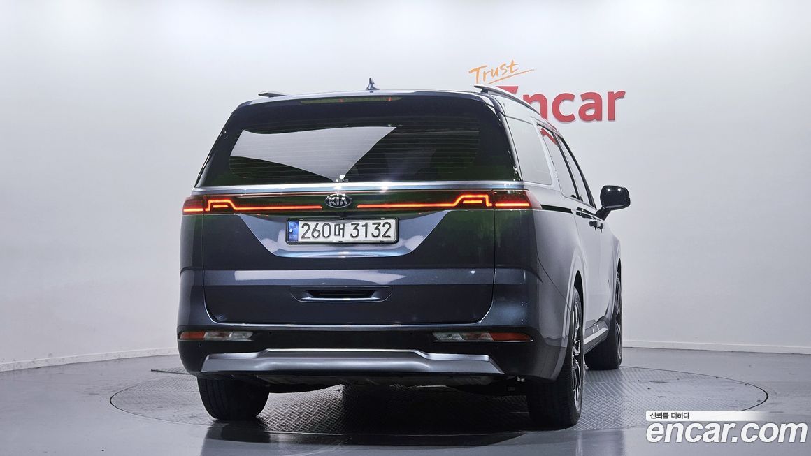Kia Canival 2021