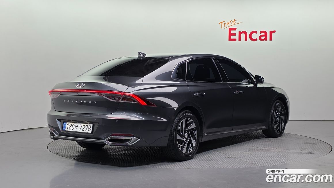 Hyundai Grandeur 2022