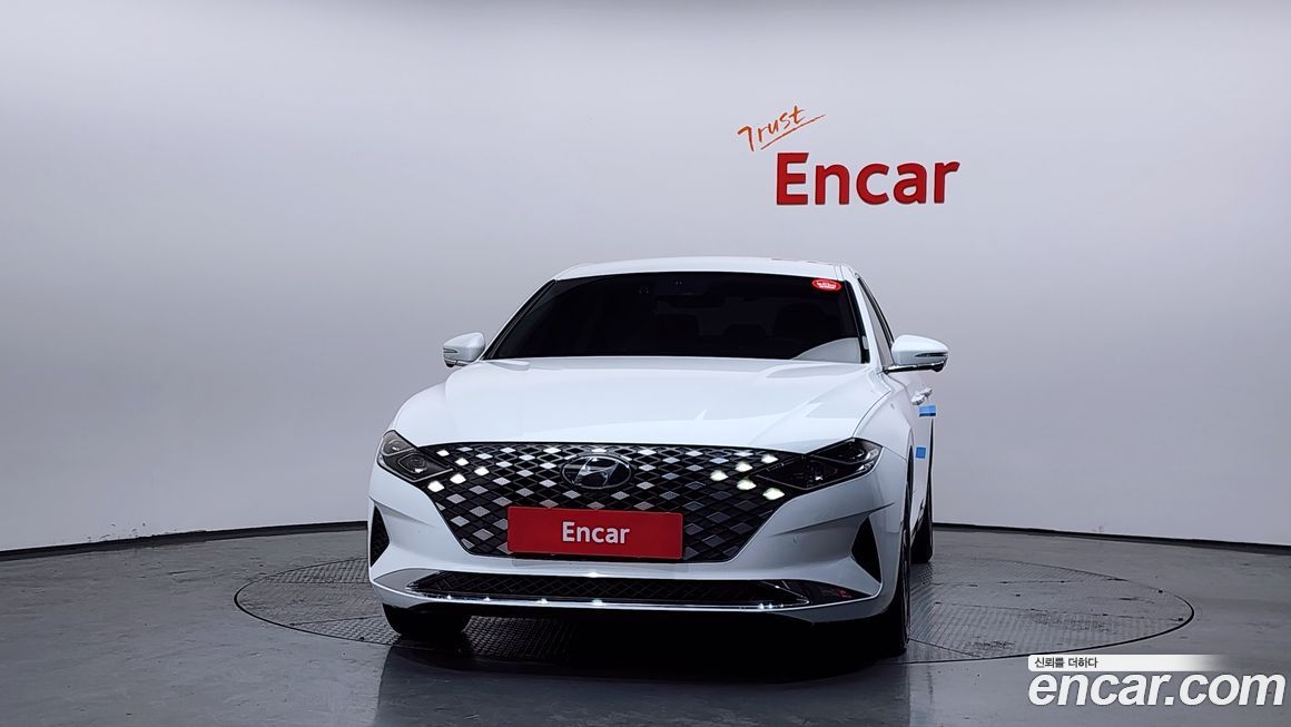 Hyundai Grandeur 2022