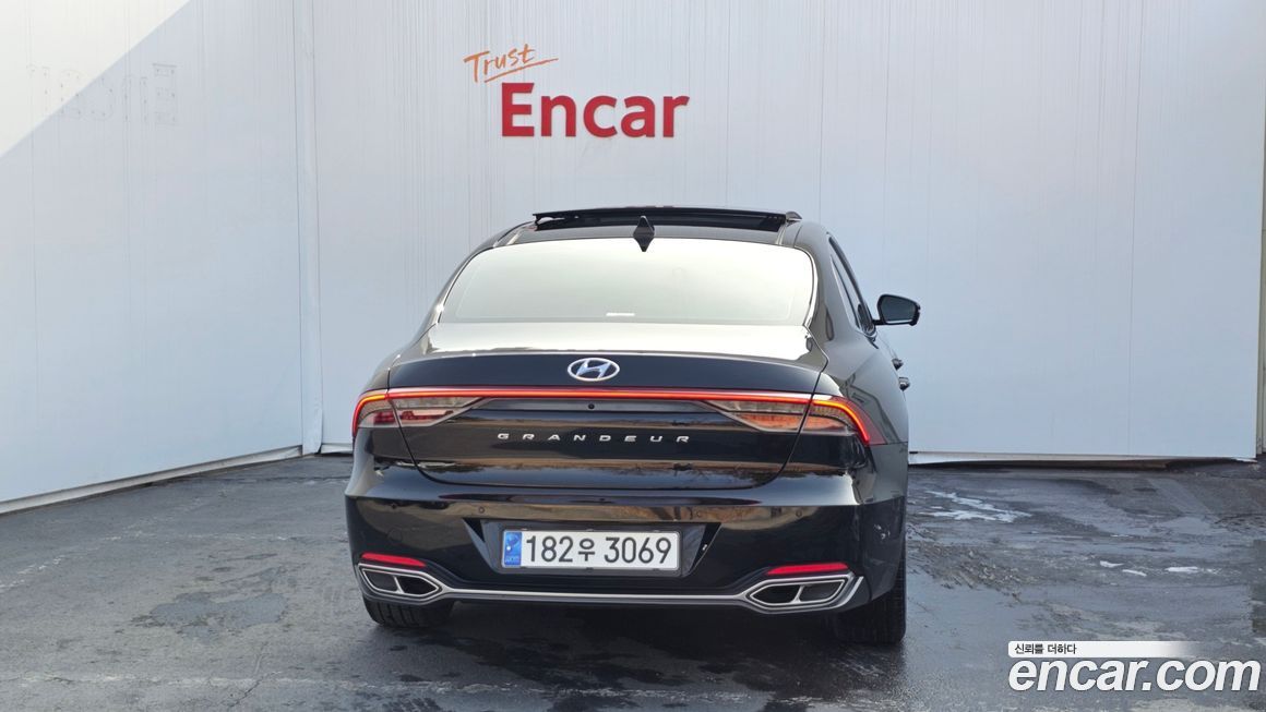 Hyundai Grandeur 2021