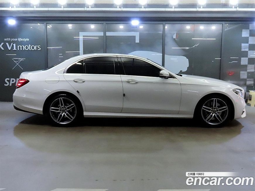 Mercedes-Benz E-Class 2019