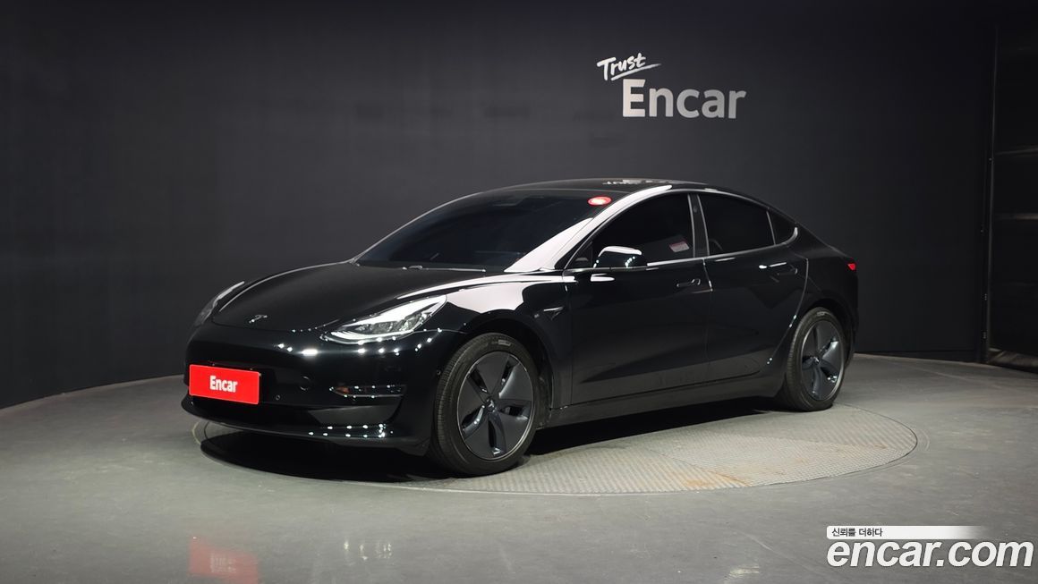 Tesla Model 3 2020