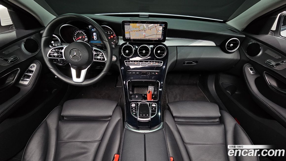 Mercedes-Benz C-Class 2020