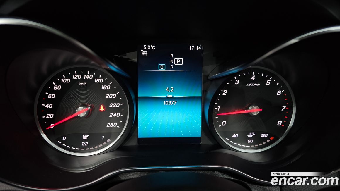 Mercedes-Benz C-Class 2020