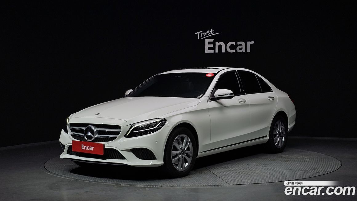 Mercedes-Benz C-Class 2020