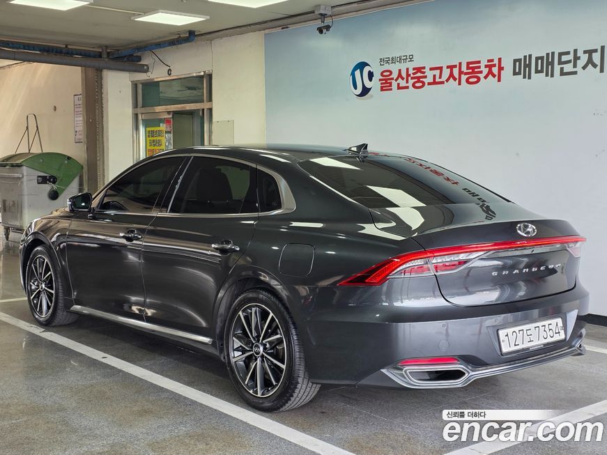 Hyundai Grandeur 2020