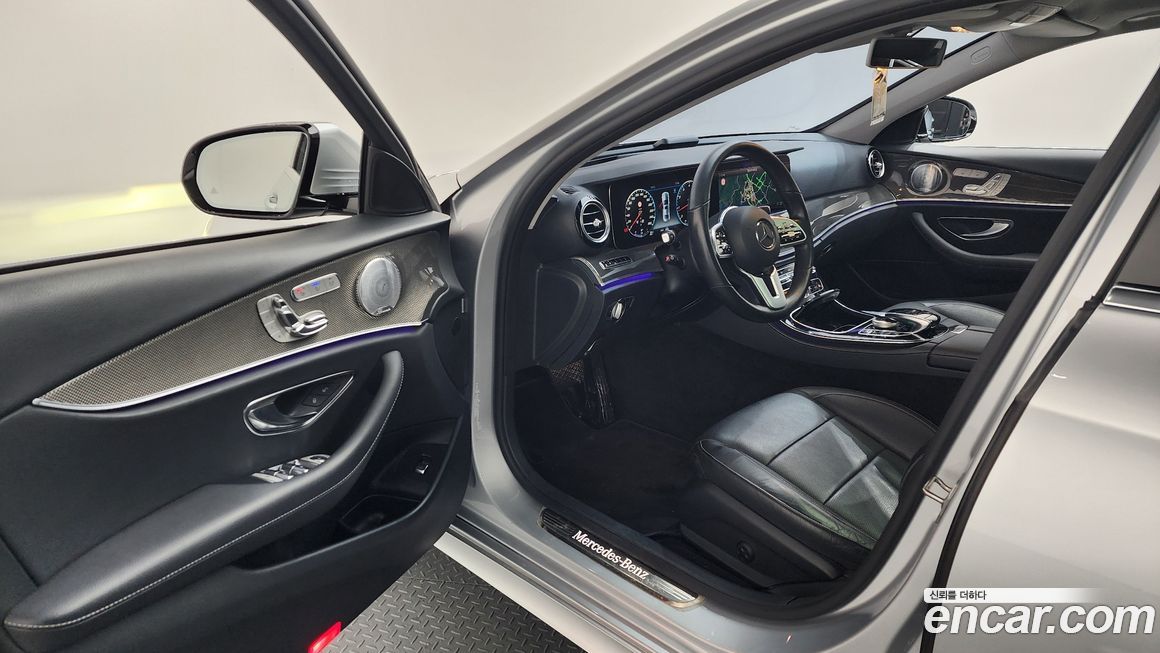 Mercedes-Benz E-Class 2020