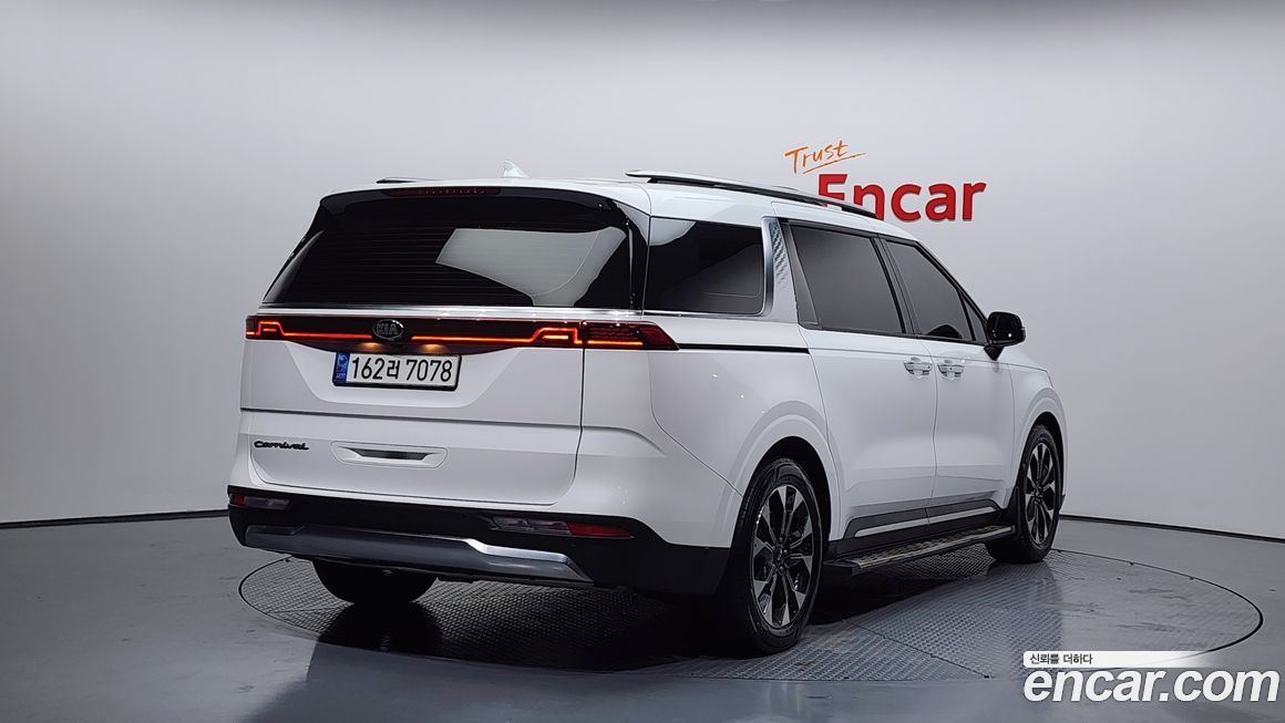 Kia Canival 2021