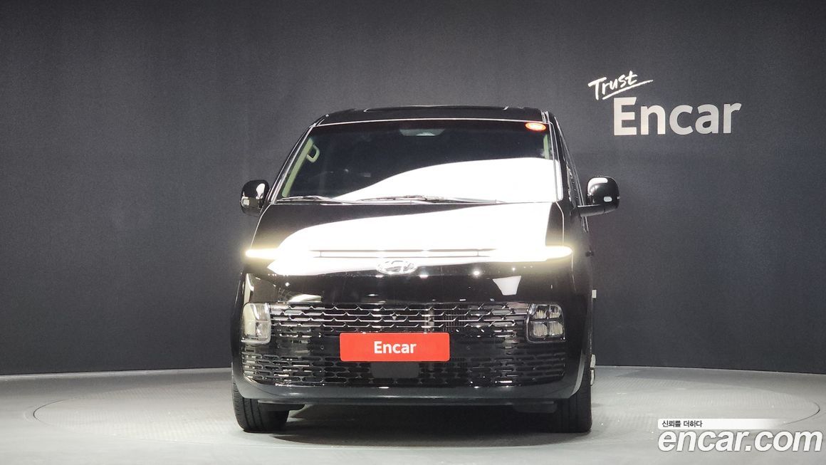 Hyundai Staria 2022