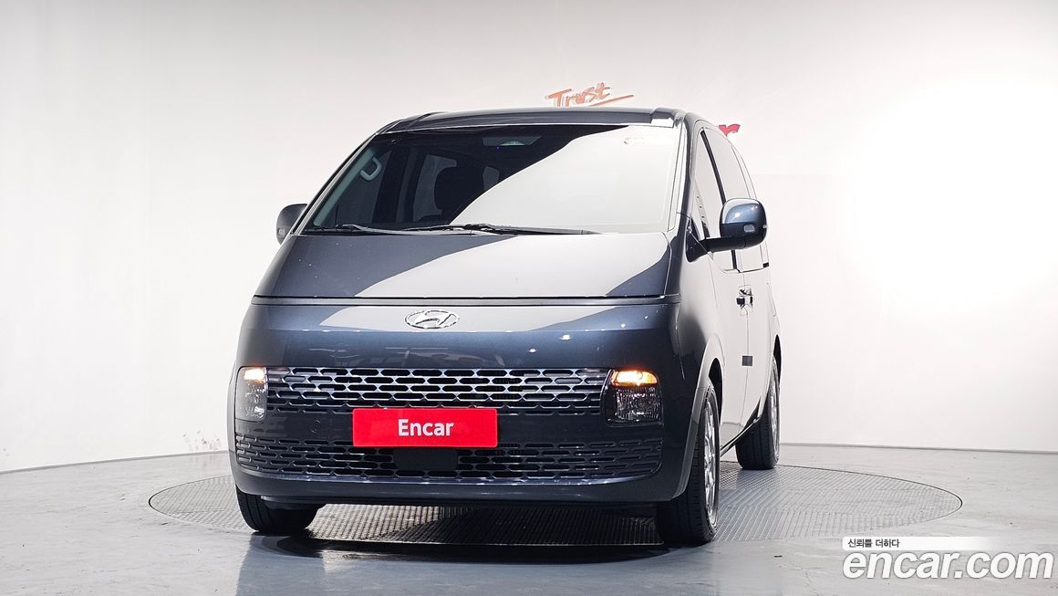 Hyundai Staria 2022