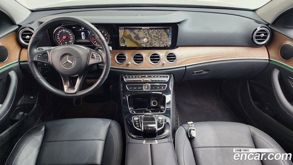 Mercedes-Benz E-Class 2018