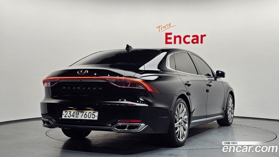 Hyundai Grandeur 2020