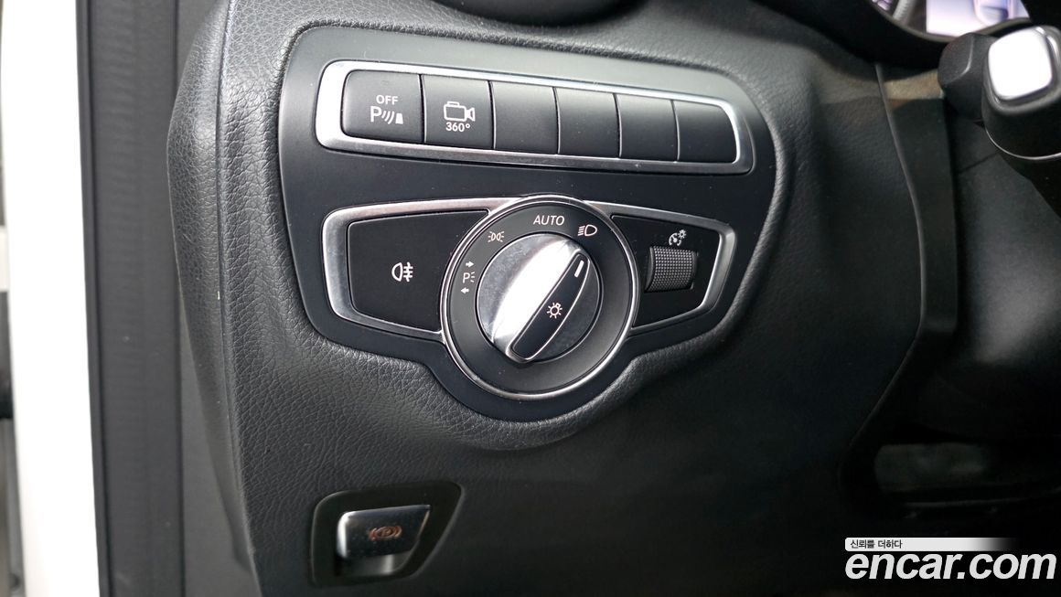 Mercedes-Benz GLC-Class 2019