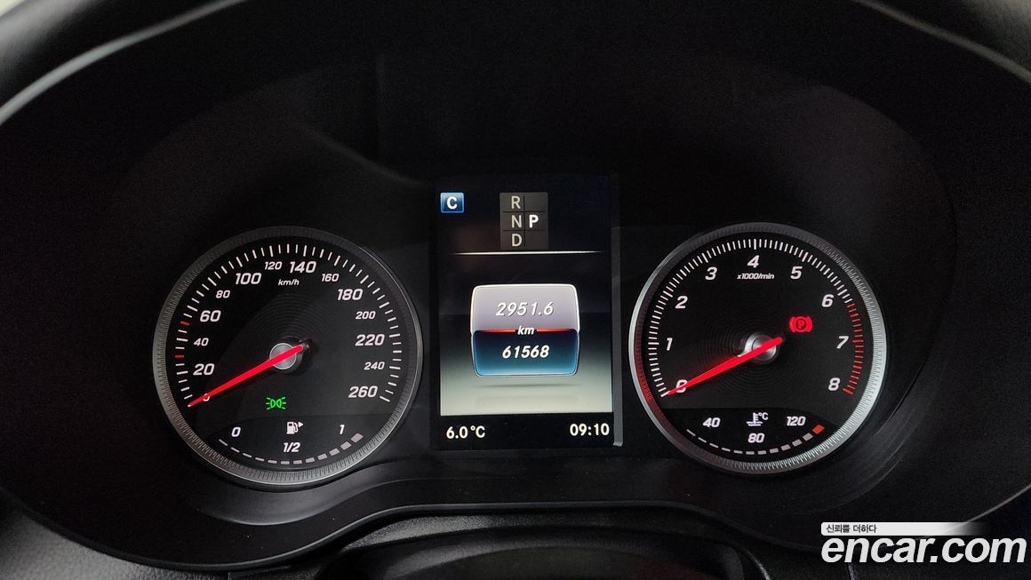 Mercedes-Benz GLC-Class 2019